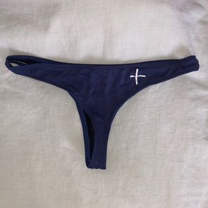 Good condition coulbourne bottoms